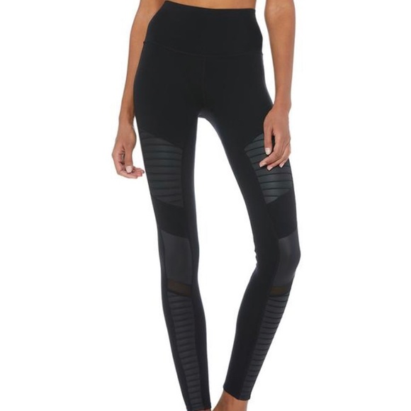 ALO Yoga Pants - Alo Yoga Moto leggings